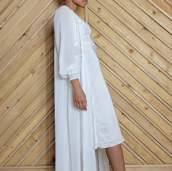 Vintage Lace Victorian 70s Style Nightgown Slip and Coat XS - Picture 9 of 16